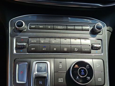 Certified 2023 Hyundai Santa Fe SEL w/ Premium Package AWD/4WD image 15