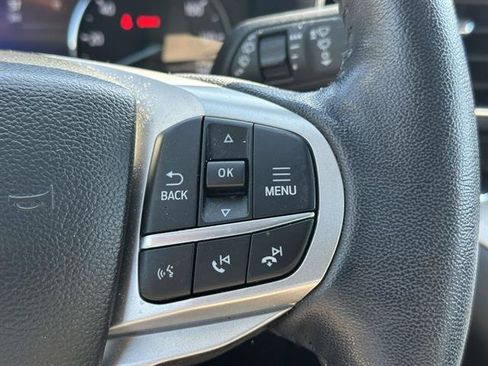 Used 2023 Ford Explorer XLT w/ Equipment Group 202A AWD/4WD image 36