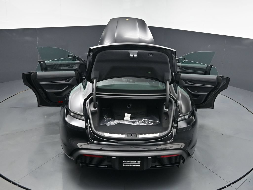 New 2026 Porsche Taycan AWD/4WD image 32