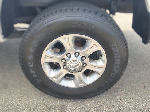 Used 2017 RAM 2500 Tradesman AWD/4WD image 10