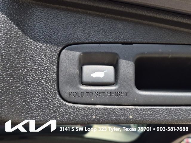 Used 2020 Honda CR-V Touring image 10