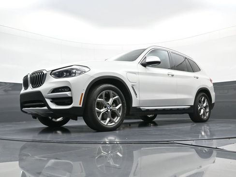 Used 2021 BMW X3 xDrive30e w/ Premium Package image 23