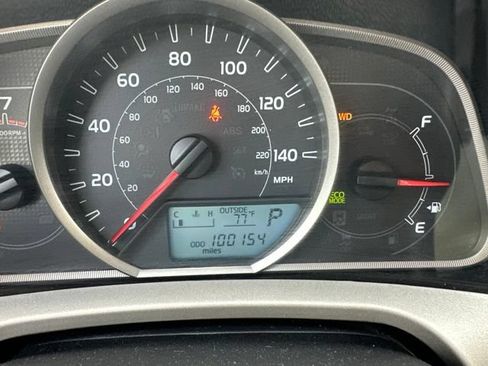 Used 2013 Toyota RAV4 XLE AWD/4WD image 12