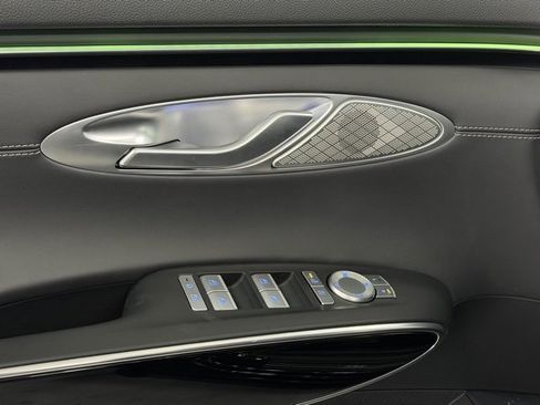 New 2026 Genesis GV70 2.5T image 12