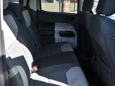 Used 2023 Ford Maverick XLT FWD image 42