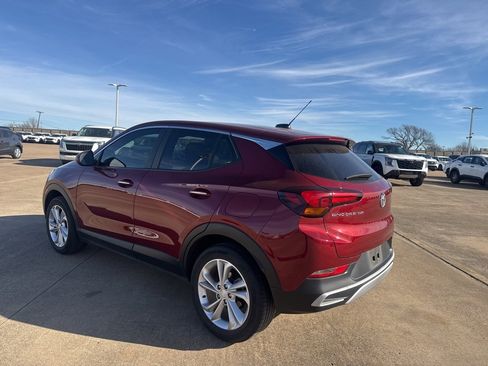 Used 2023 Buick Encore GX Preferred w/ Cold Weather Comfort Package image 6