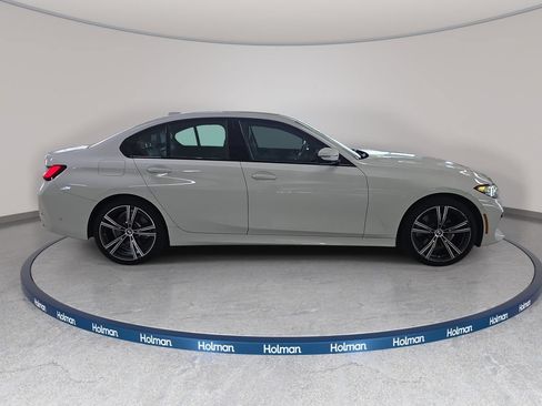Used 2023 BMW 330i Sedan w/ Premium Package RWD image 4