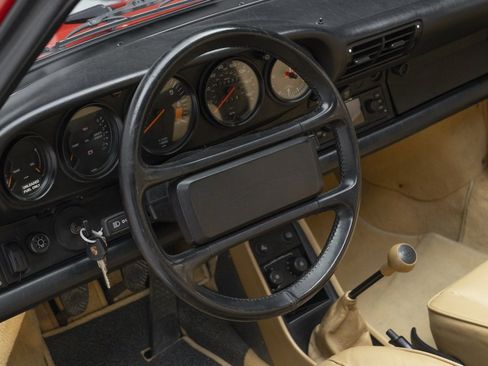 Used 1987 Porsche 911 Carrera image 10