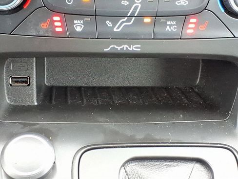 Used 2017 Ford Focus SE image 17