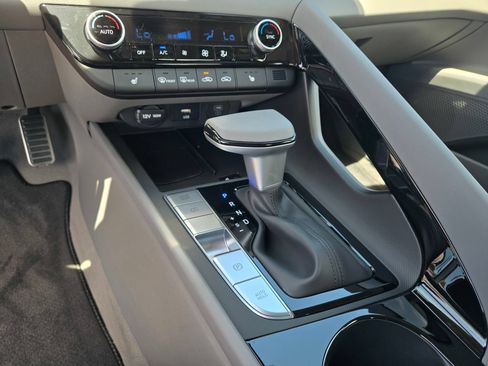 New 2026 Hyundai Elantra SEL Sport Premium FWD image 13