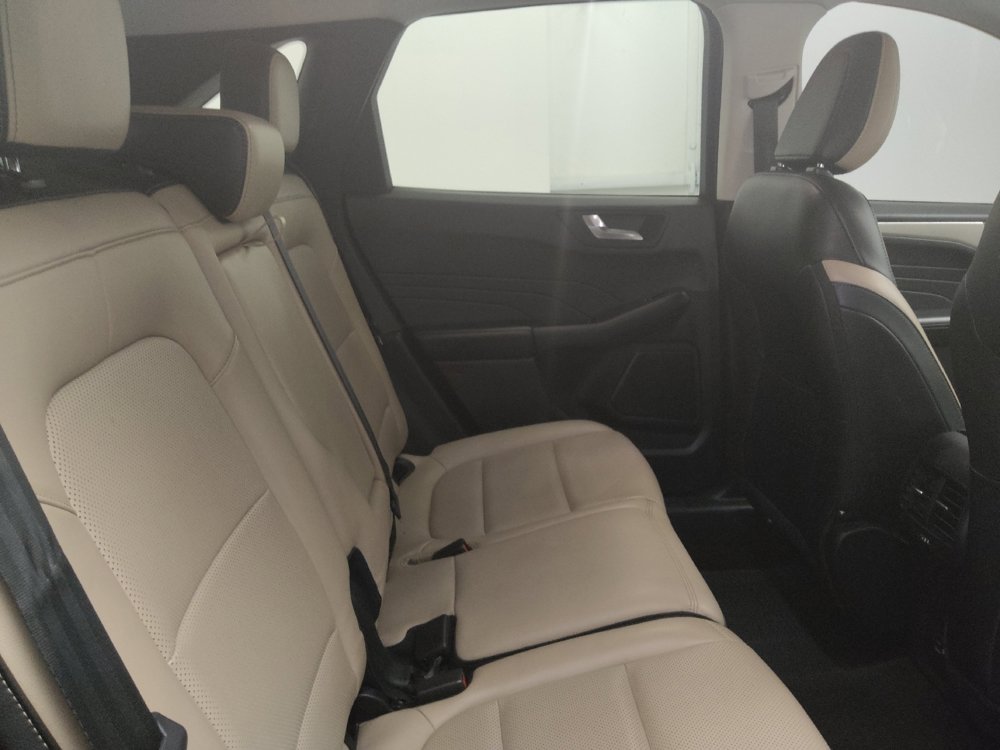 Used 2021 Ford Escape SEL AWD/4WD image 19