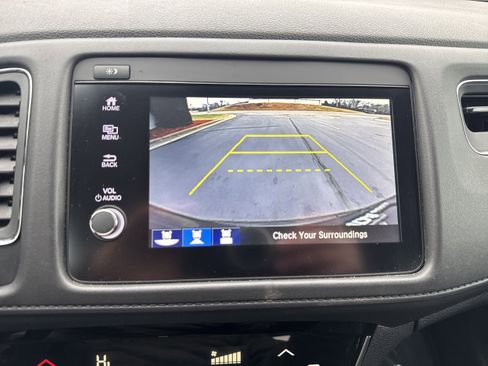 Used 2020 Honda HR-V EX image 17