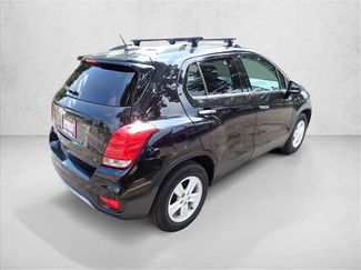 Used 2018 Chevrolet Trax LT w/ LT Convenience Package FWD video 4