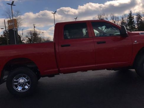 New 2026 RAM 2500 Tradesman w/ Chrome Appearance Group AWD/4WD image 8