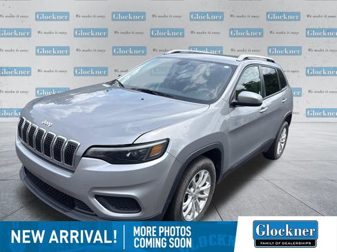 Used 2020 Jeep Cherokee Latitude FWD image 1