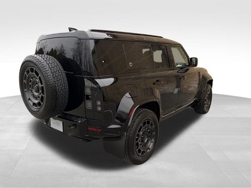 New 2026 Land Rover Defender 110 image 7