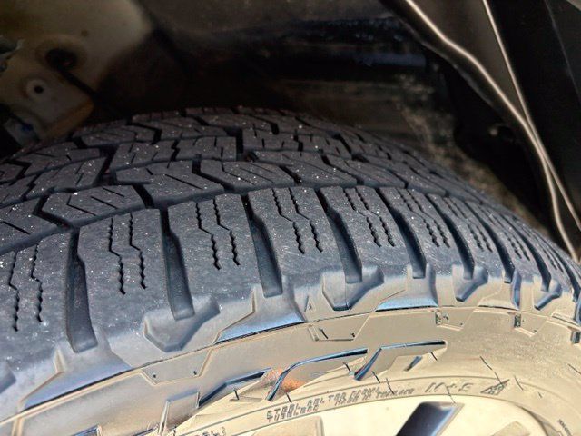 Used 2020 Subaru Ascent Touring w/ Popular Package #2A AWD/4WD image 27