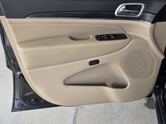 Used 2020 Jeep Grand Cherokee Limited RWD image 33