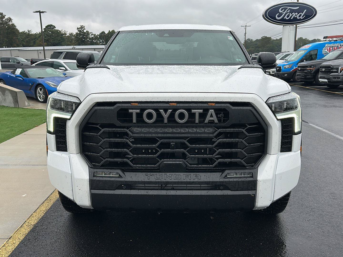 Used 2026 Toyota Tundra TRD Pro AWD/4WD image 2