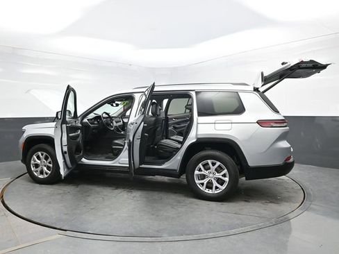 Used 2022 Jeep Grand Cherokee L Limited AWD/4WD image 43