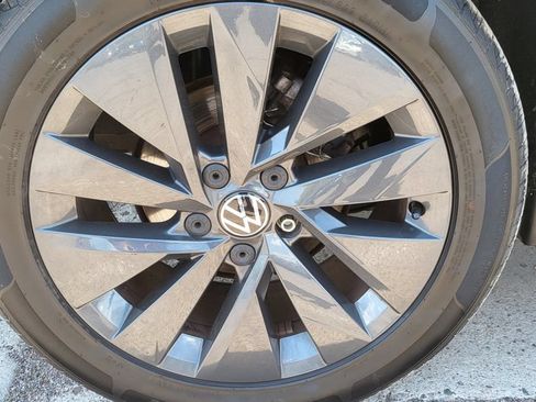 Used 2023 Volkswagen Taos S FWD image 15