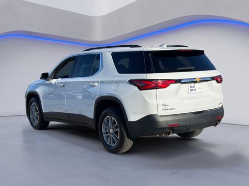 Used 2022 Chevrolet Traverse LT image 10