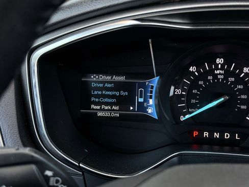 Used 2018 Ford Fusion SE w/ Equipment Group 602A FWD image 31