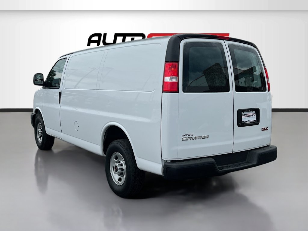 Used 2024 GMC Savana 2500 w/ Driver Convenience Package RWD image 5