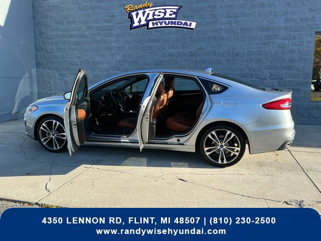 Used 2020 Ford Fusion Titanium FWD image 13