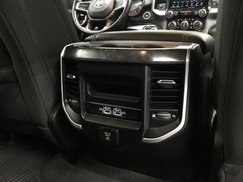 Used 2022 RAM 1500 Big Horn AWD/4WD image 20