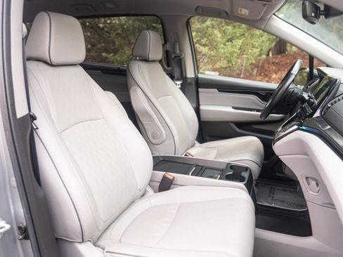 Used 2023 Honda Odyssey Elite image 37