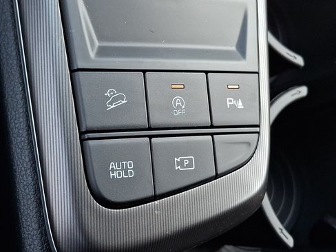 New 2026 Kia Sportage EX FWD image 11