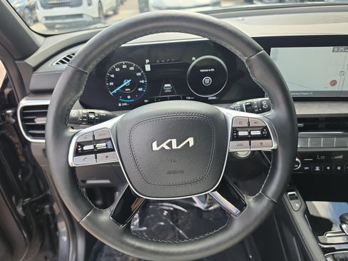 Certified 2024 Kia Telluride SX X-Line AWD/4WD image 31