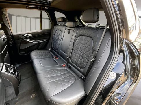 Used 2025 BMW X5 sDrive40i w/ Climate Comfort Package RWD image 28