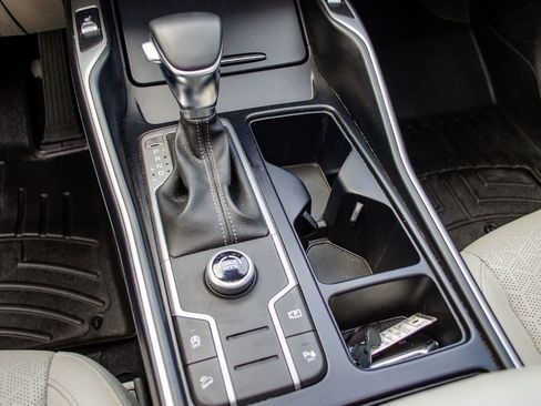 Used 2021 Kia Sorento S w/ Panoramic Sunroof Package image 16