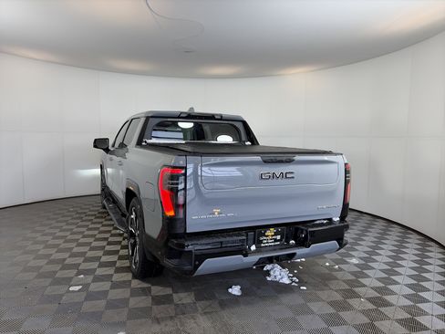 Certified 2024 GMC Sierra EV Denali image 8