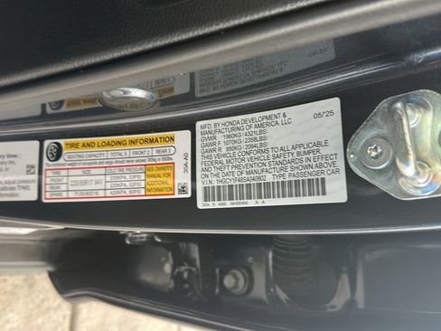 Used 2025 Honda Accord SE image 32