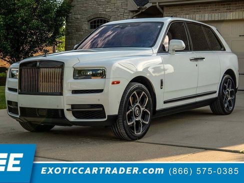 Used 2023 Rolls-Royce Cullinan Black Badge AWD/4WD image 1