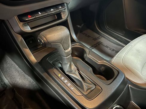 Certified 2019 Chevrolet Colorado W/T w/ WT Convenience Package AWD/4WD image 23
