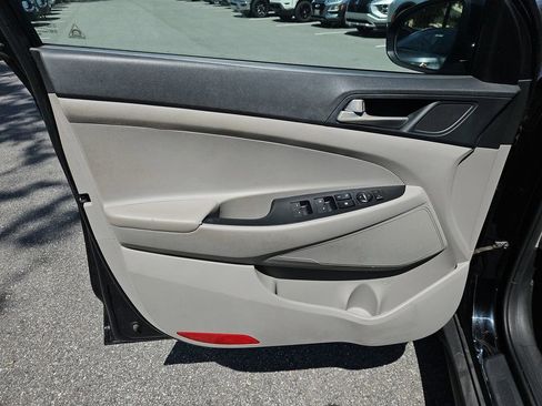 Used 2020 Hyundai Tucson Value w/ Cargo Package FWD image 17