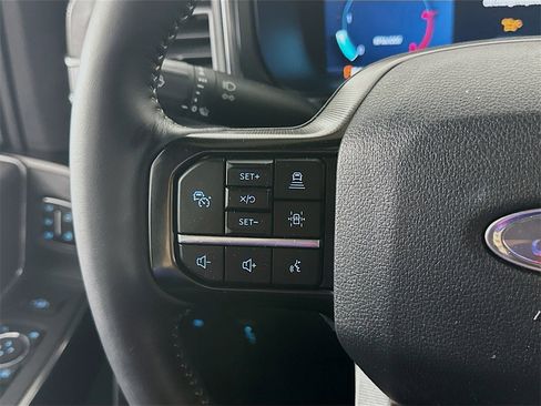 Used 2024 Ford F350 Platinum image 26