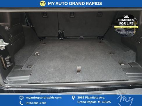Used 2022 Jeep Wrangler Unlimited Sport AWD/4WD image 27