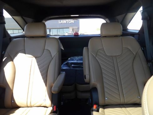 New 2026 Kia Sorento SX Prestige image 26