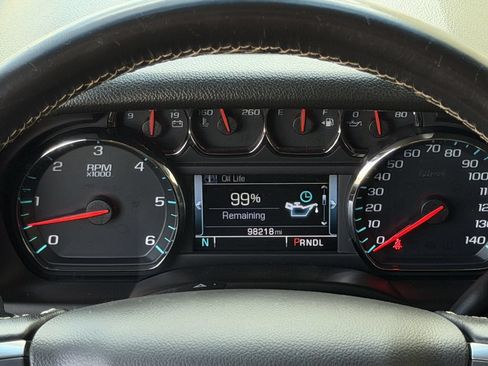 Used 2019 Chevrolet Tahoe LS RWD image 15