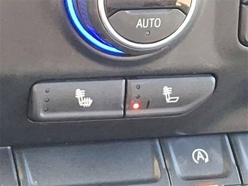 Used 2020 Chevrolet Silverado 1500 LT w/ All-Star Edition image 23