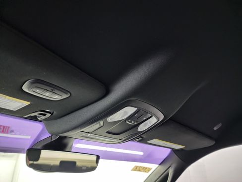 Used 2021 RAM 2500 Big Horn w/ Night Edition image 13