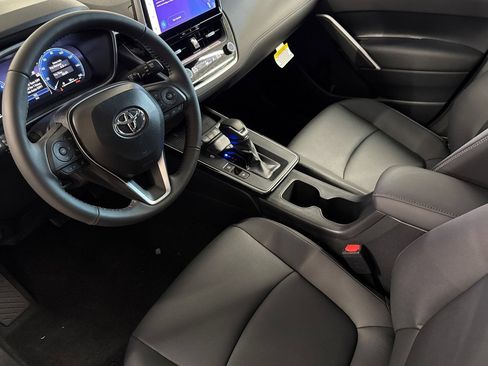 New 2026 Toyota Corolla Cross XLE FWD image 10