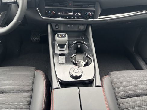 New 2026 Nissan Rogue SV AWD/4WD image 21