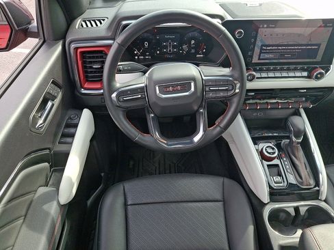Used 2024 GMC Canyon AT4X w/ AT4X AEV Edition image 11