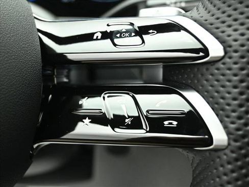 Certified 2025 Mercedes-Benz C 300 4MATIC Sedan image 16